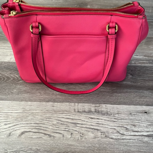 Coach Pink and Gold Shoulder Bag with Detachable Strap - Picture 10 of 13